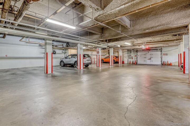 Property Photo:  35 Park Avenue 3L  NY 10901 