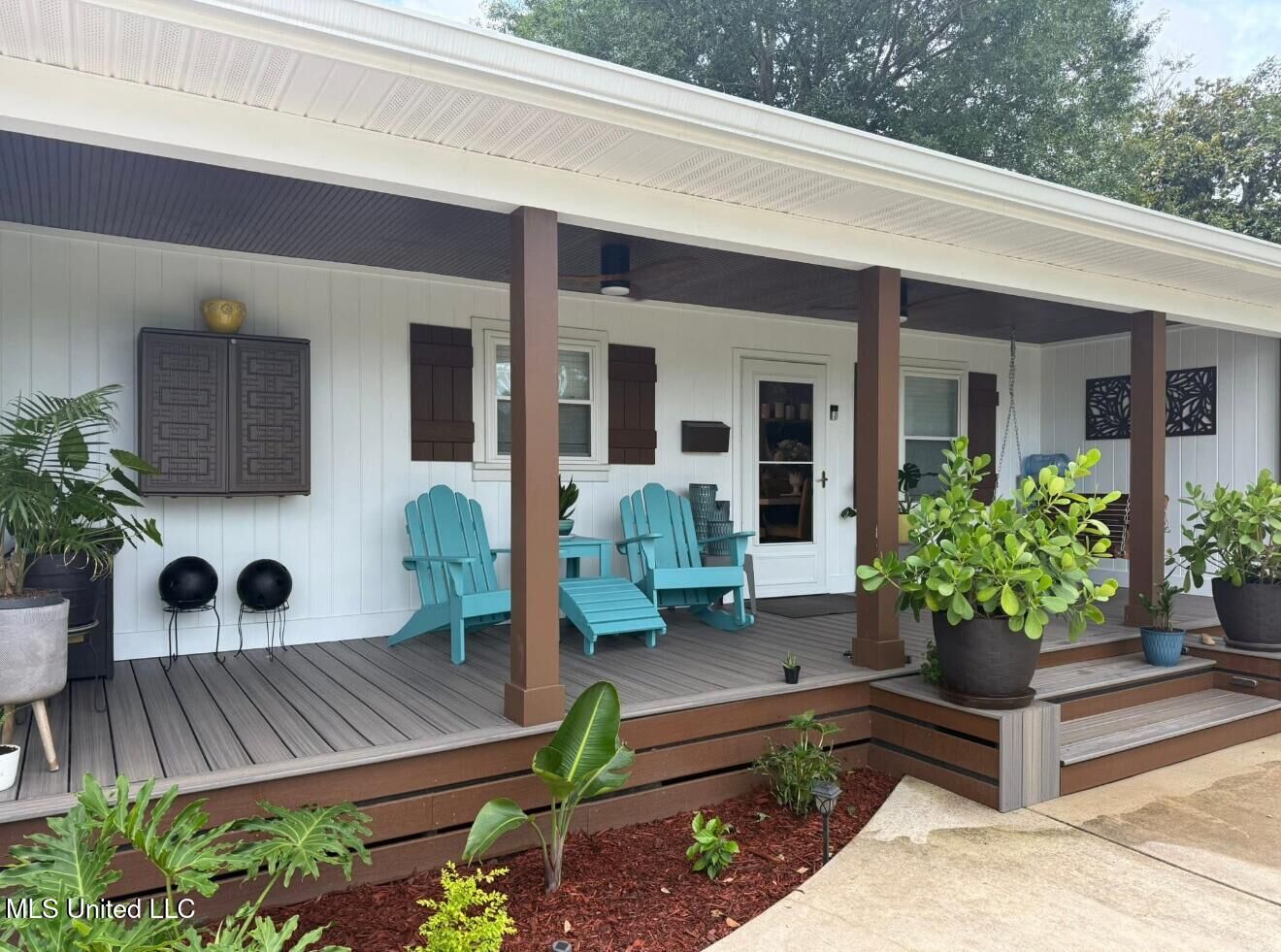 Property Photo:  625 Susan Circle  MS 39553 