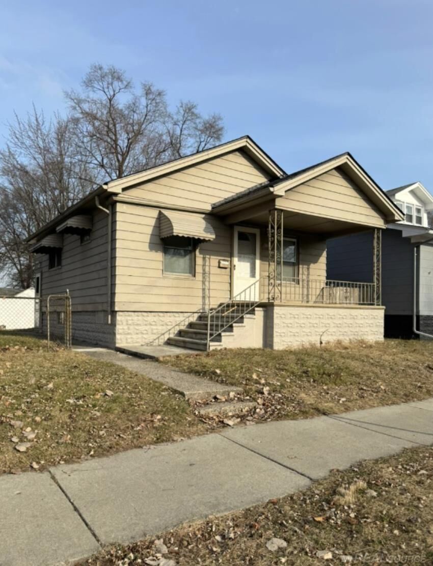 Property Photo:  8101 Rivard Avenue  MI 48089 