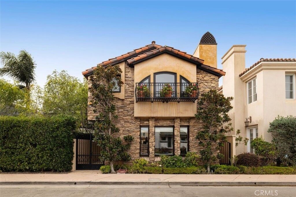 Property Photo:  111 Via Koron  CA 92663 