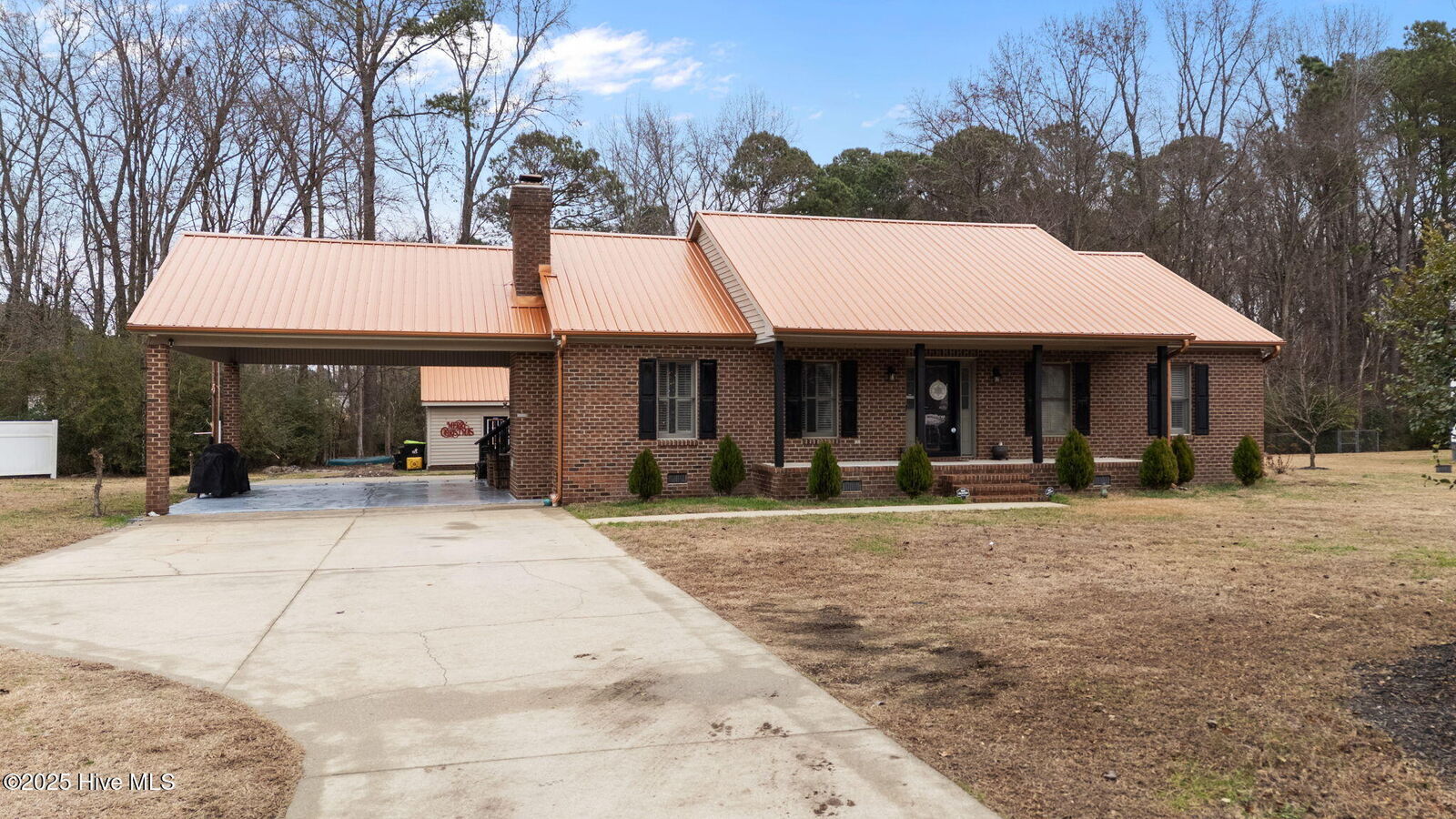 Property Photo: 1055 Kelly Drive NC 27856