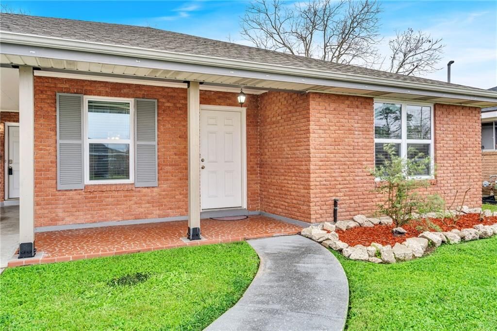 Property Photo: 1768 Pace Boulevard LA 70114