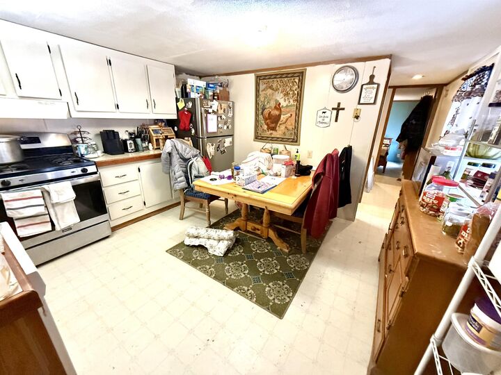 Property Photo:  39 Ravenwood Road  VT 05083 