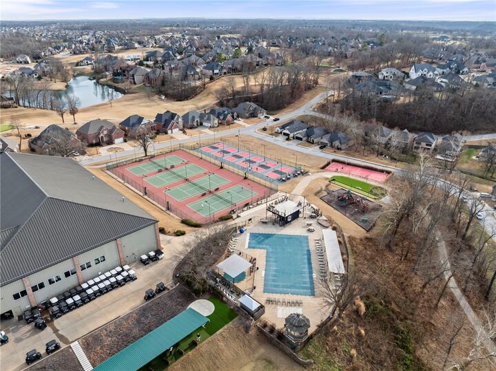 Property Photo:  4711 S Inglewood Road  AR 72758 