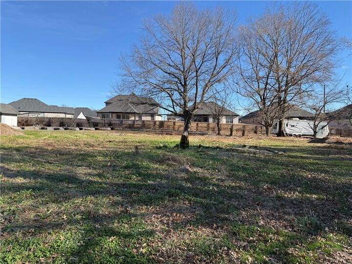 Property Photo: 5695 Brookside Road AR 72713