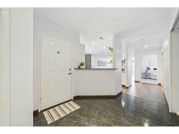 Property Photo:  2437 NW Logan St  WA 98607 