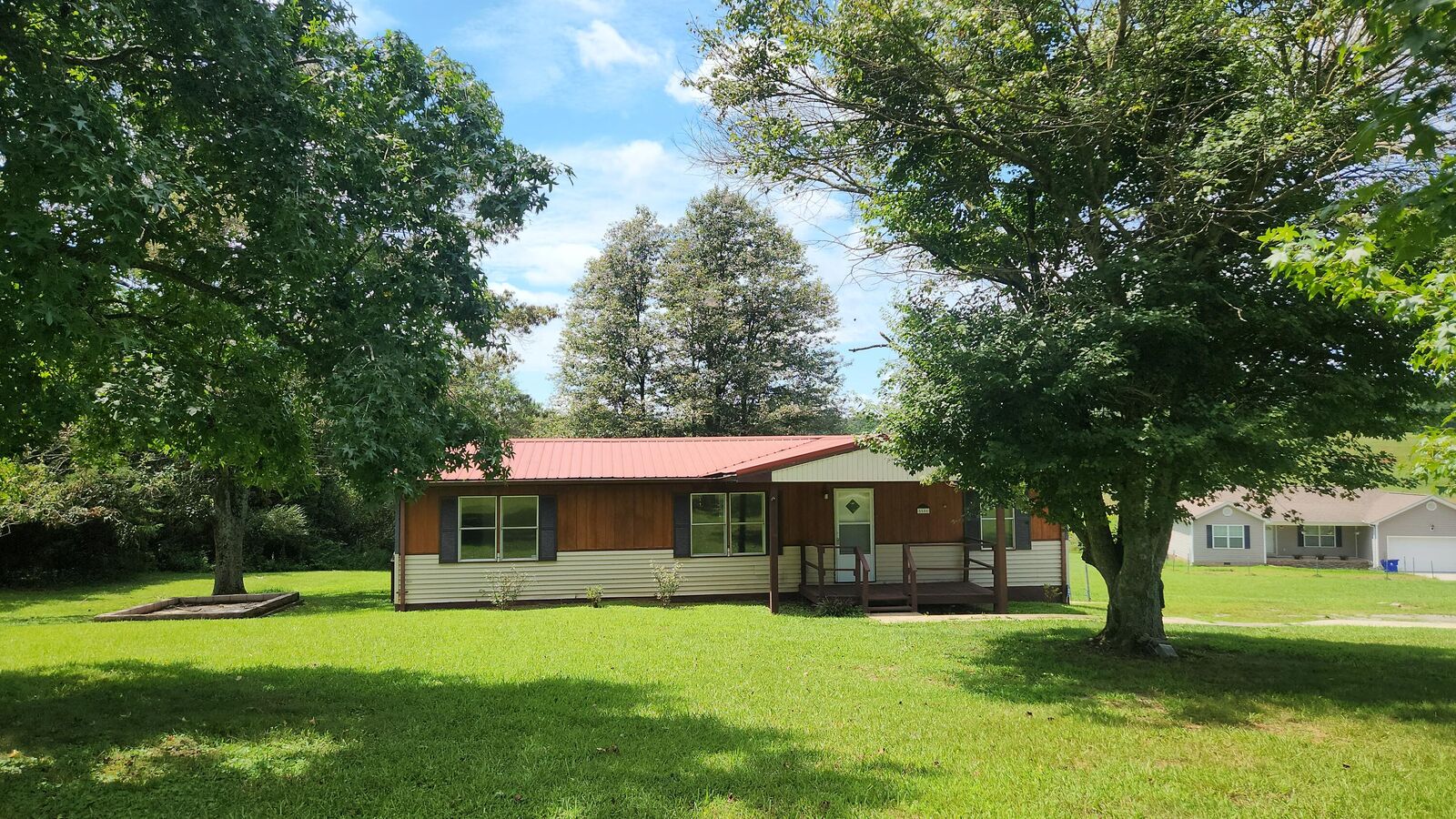 Property Photo: 5546 Spring Place Road SE TN 37323