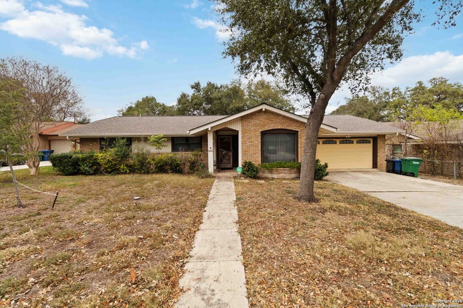 Property Photo: 11611 Veradero TX 78216