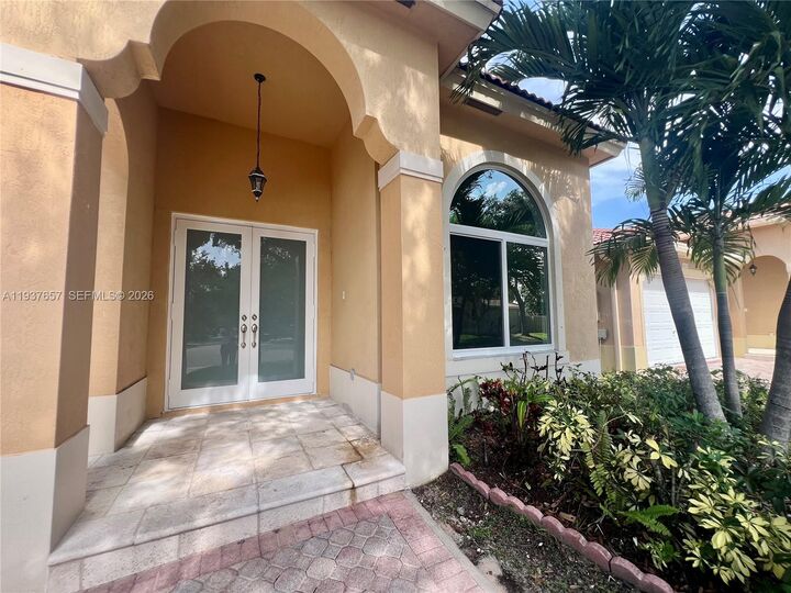 Property Photo:  16020 SW 91st Ct  FL 33157 