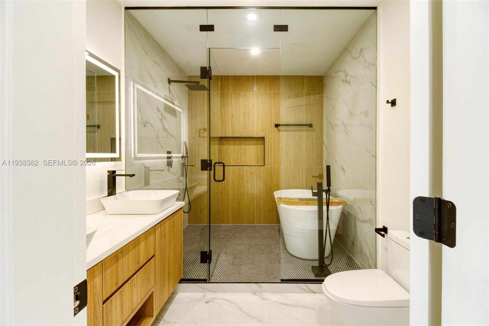 Property Photo:  4308 Adams St  FL 33021 