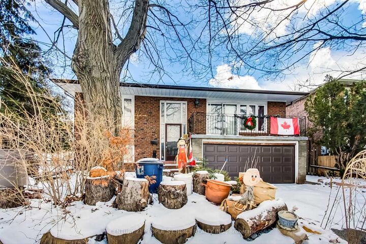 Property Photo:  7 Riverside Drive  ON M9L 1J1 