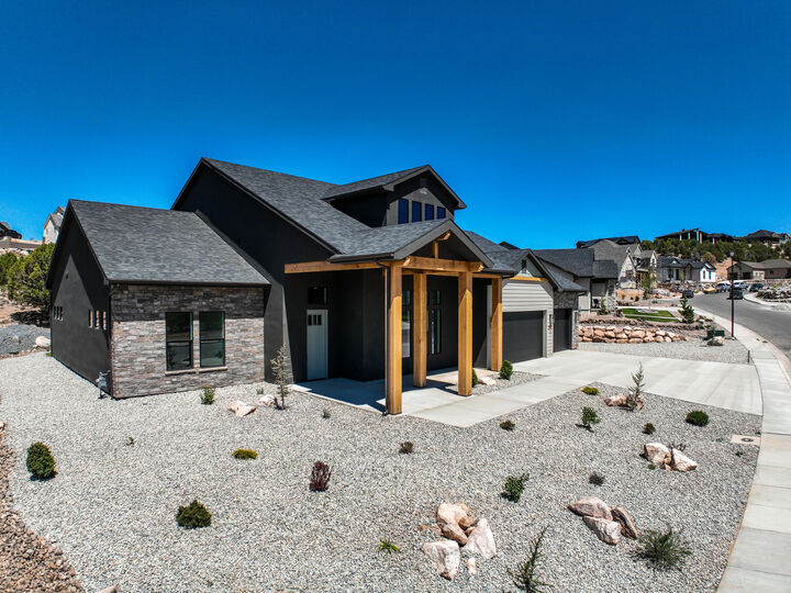 Property Photo:  2910 W Rock Ridge Dr  UT 84720 