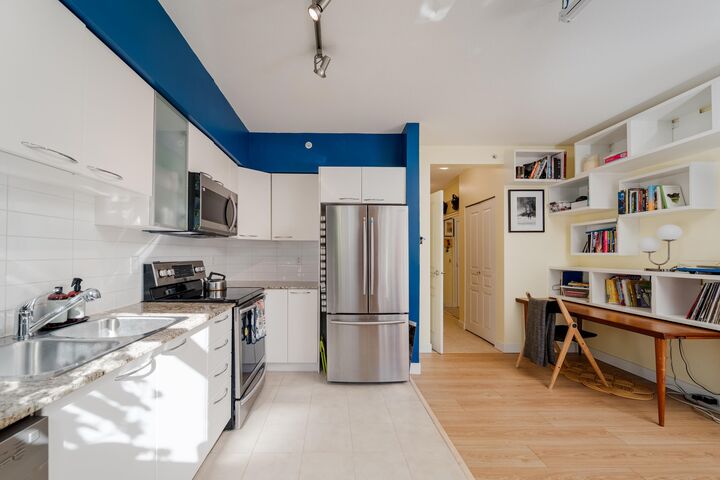 Property Photo:  4028 Knight Street 420  BC V5N 5Y8 