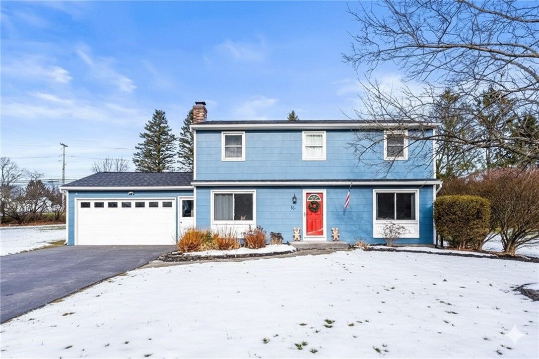 Property Photo:  16 Mount Vernon Circle  NY 14450 