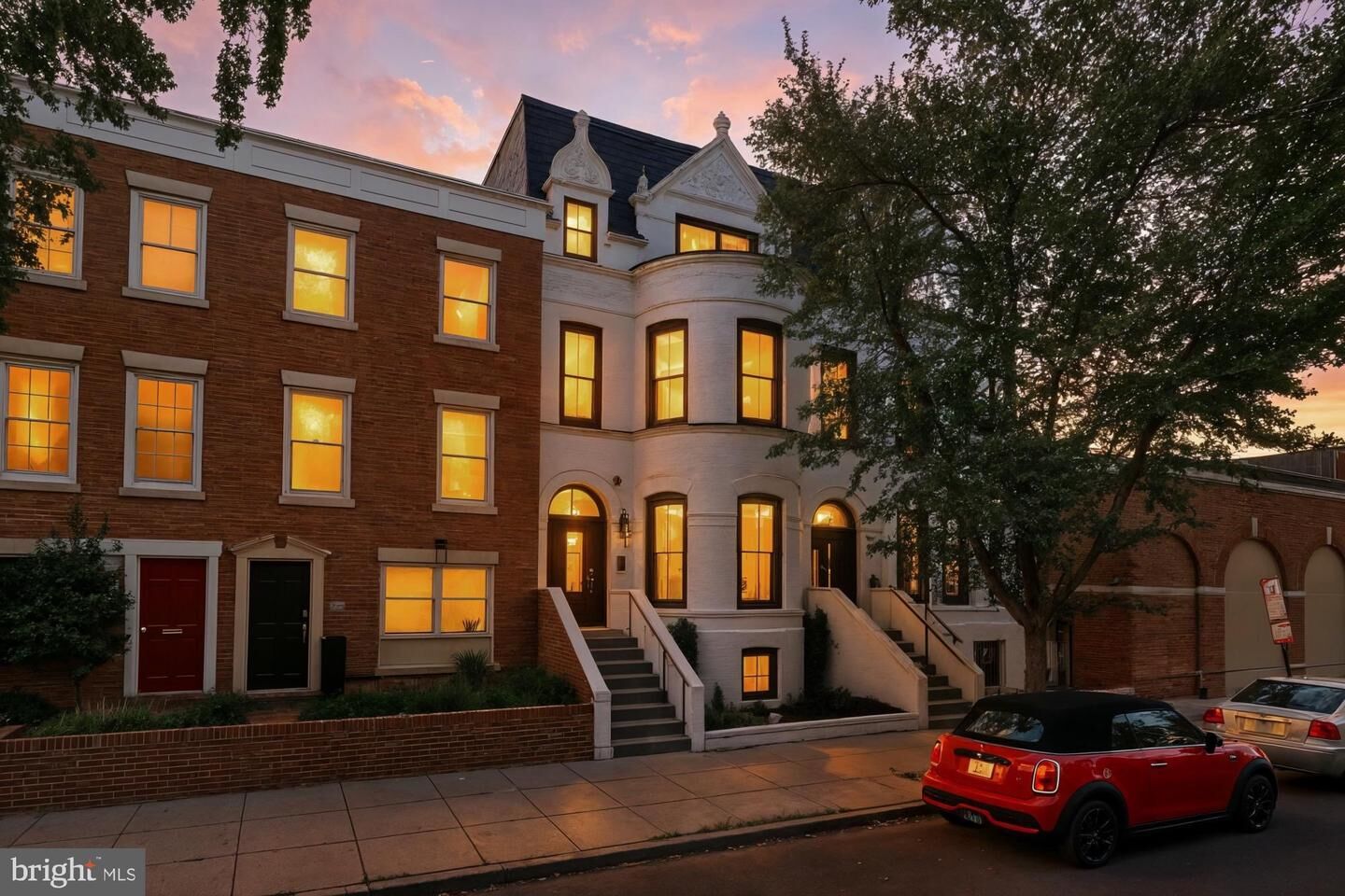 Property Photo:  1719 Corcoran Street NW  DC 20009 