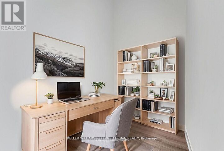 Property Photo:  3883 Quartz Road 602  ON L5B 0M4 