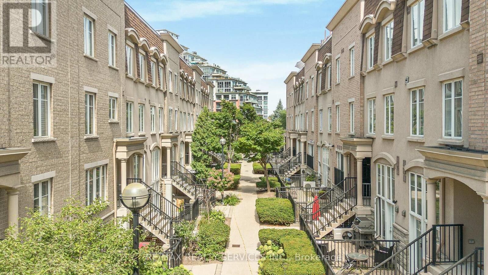 Property Photo:  38 Western Battery Road 632  ON M6K 3N9 