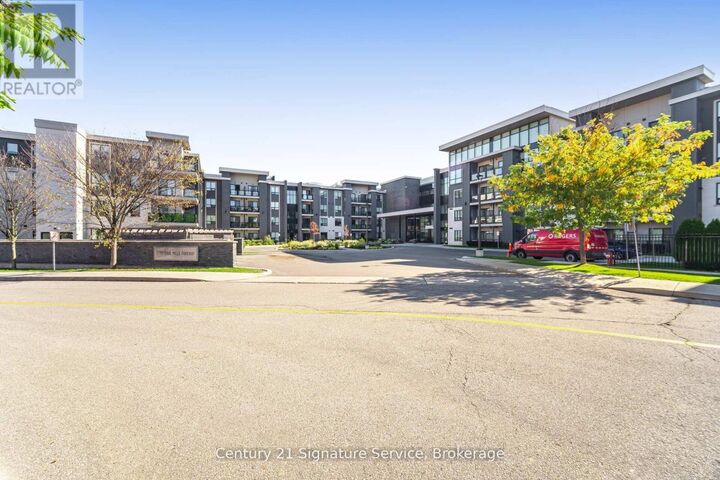 Property Photo:  3170 Erin Mills Parkway 401  ON L5L 0B6 