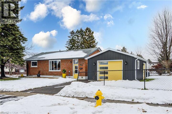 Property Photo:  1040 Warwick Street  ON N4S 4S2 