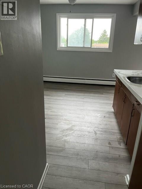 Property Photo:  80 Kinzie Avenue 9  ON N2A 2J5 