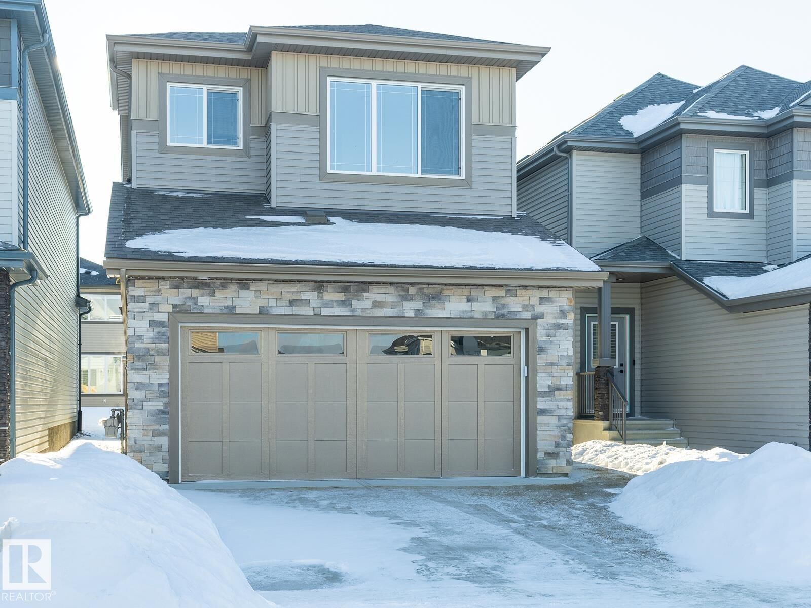 Property Photo:  3719 42 Avenue  AB T4X 3B3 