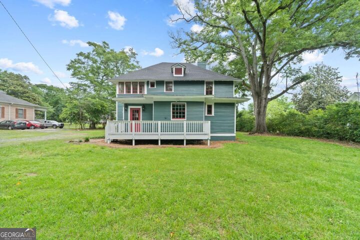 Property Photo: 409 N Jefferson Avenue GA 31024