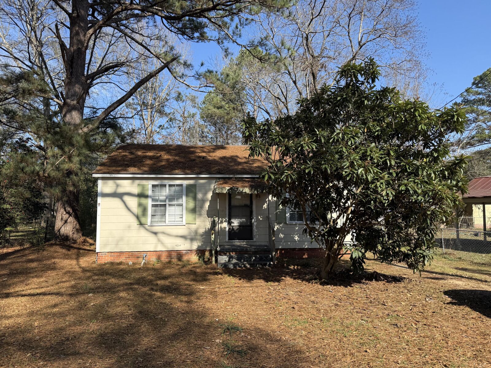Property Photo:  905 Lafayette St.  MS 39429 
