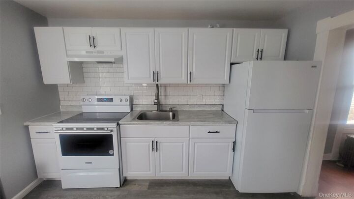 Property Photo:  164 Thompson Street  NY 12601 