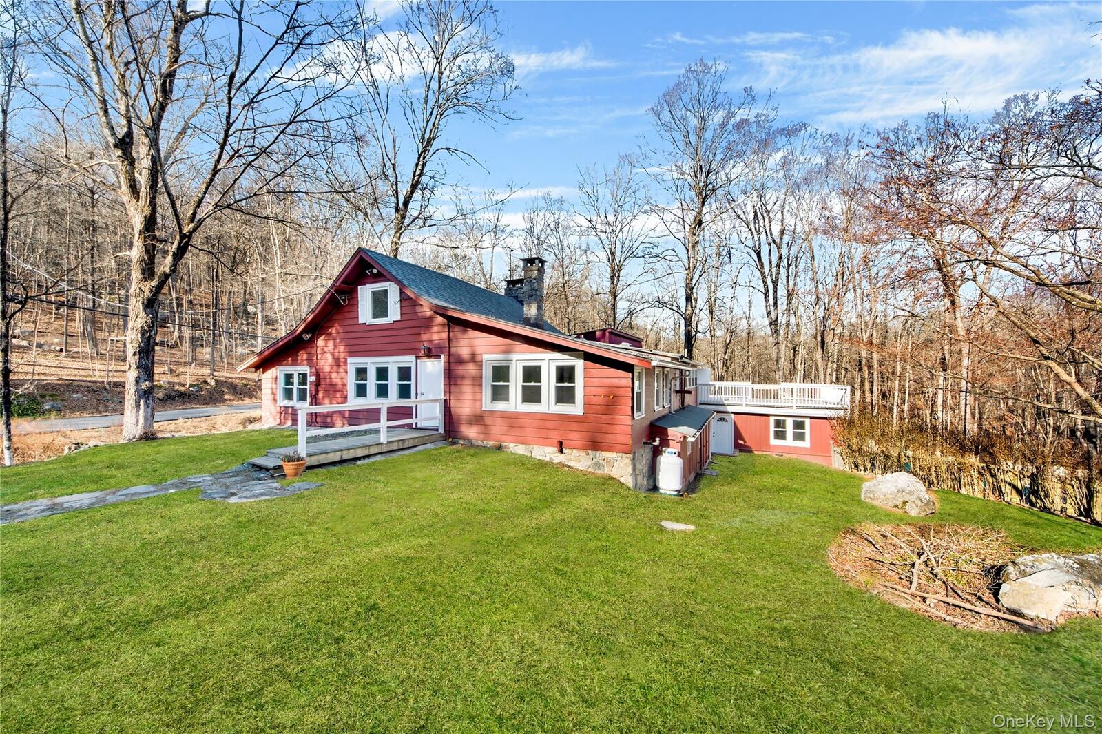 Property Photo: 690 Gipsy Trail Road NY 10512
