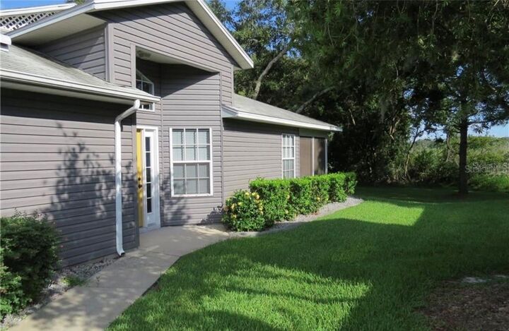 Property Photo: 26707 Cash Court FL 34748