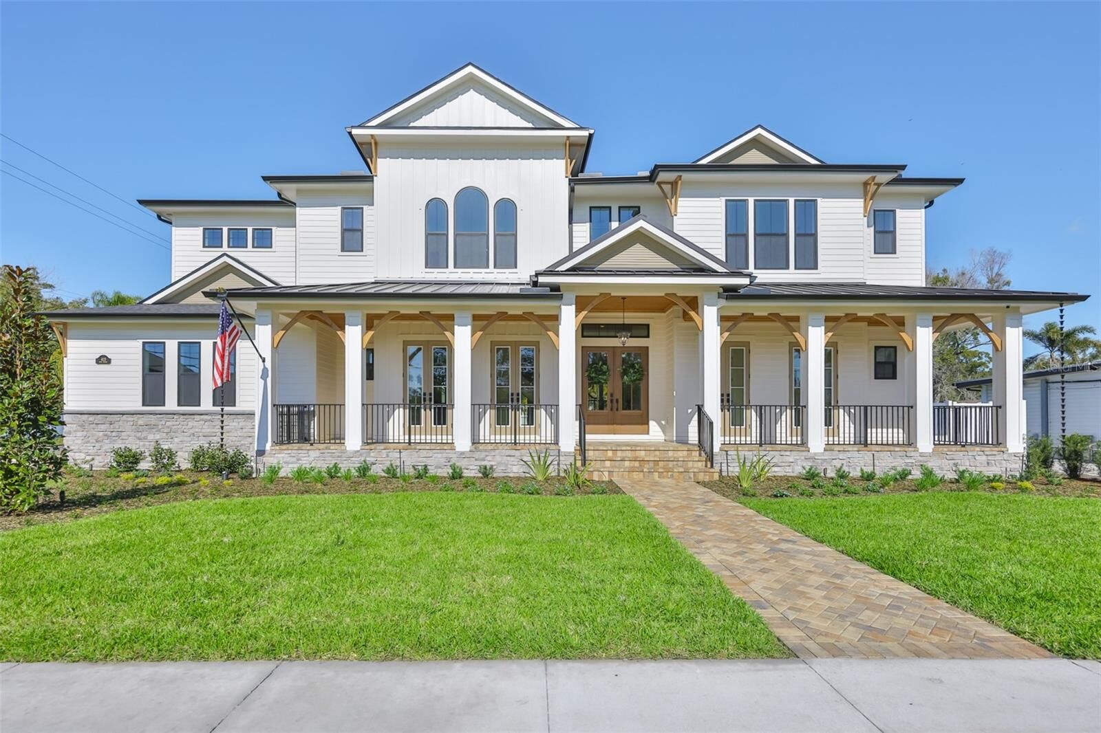 Property Photo: 4123 W Corona Street FL 33629