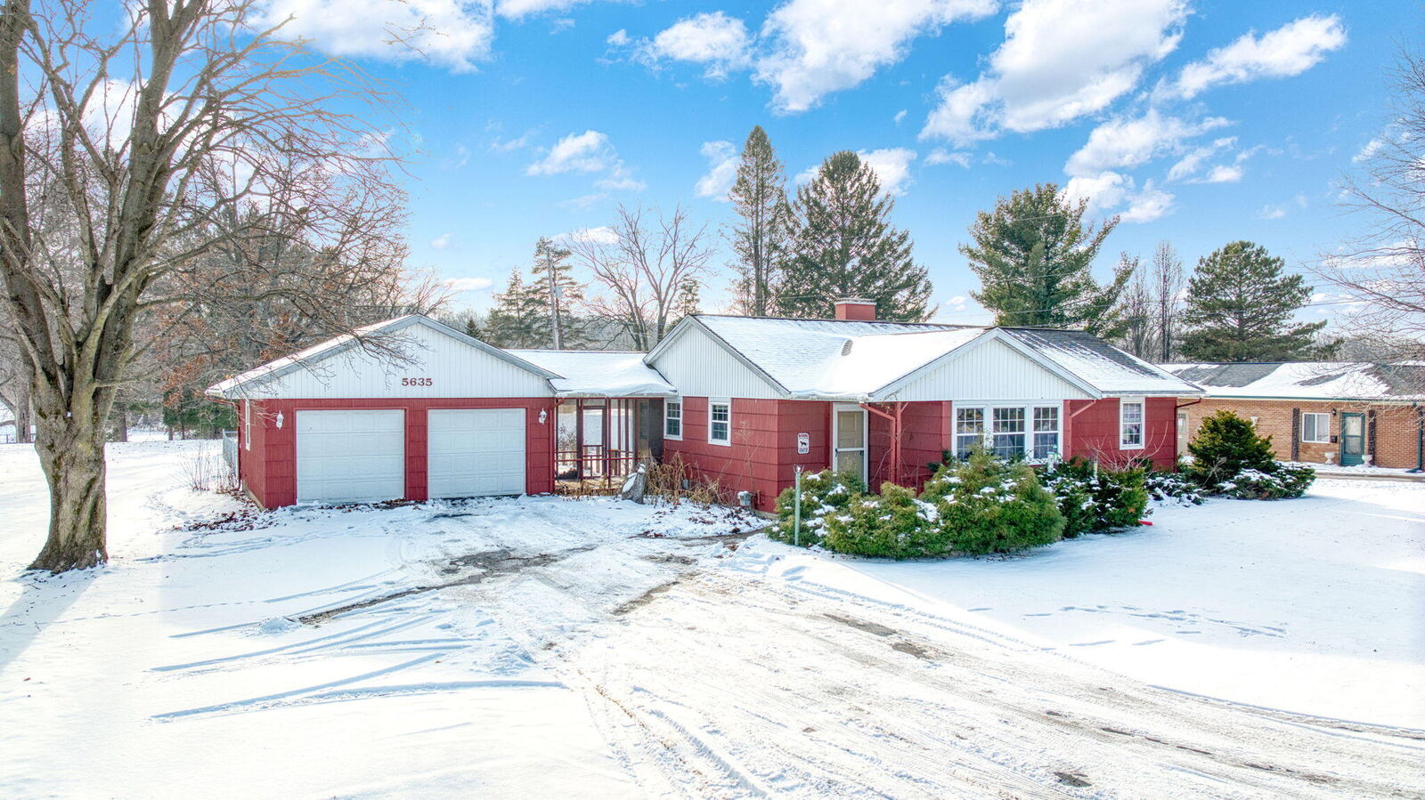 Property Photo:  5635 Brooklyn Road  MI 49201 