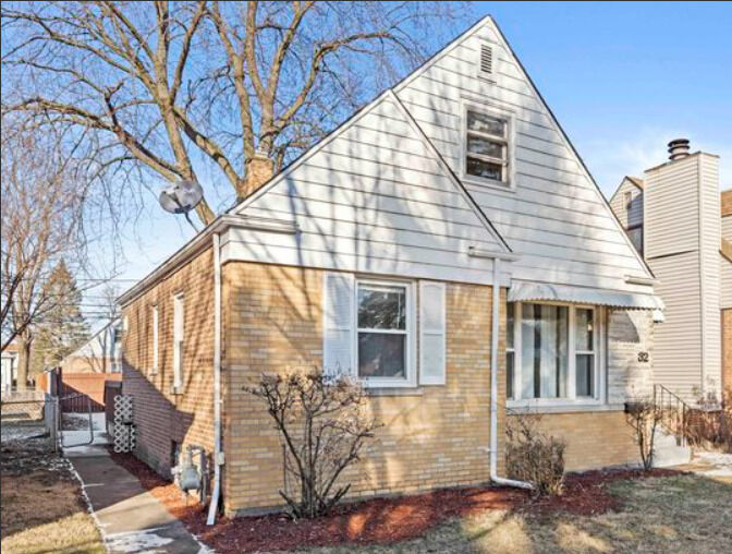 Property Photo:  32 166th Place  IL 60409 