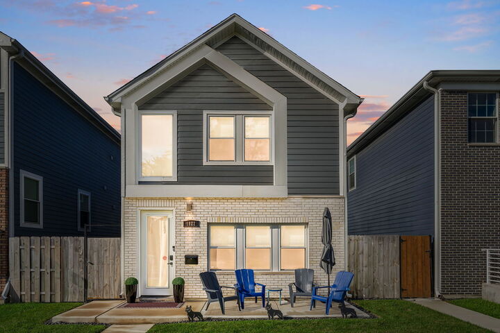 Property Photo: 1822 N 36th Avenue IL 60165