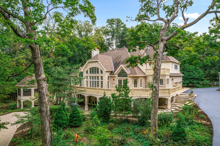 Property Photo:  53 Abbeyfeale Drive  IL 60543 