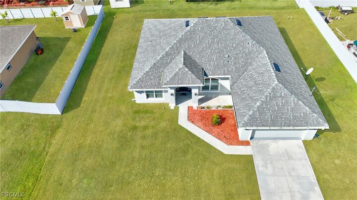 Property Photo:  1923 Villia Street  FL 33972 