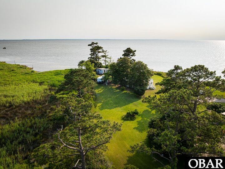 Property Photo:  1327 W Kitty Hawk Road  NC 27949 