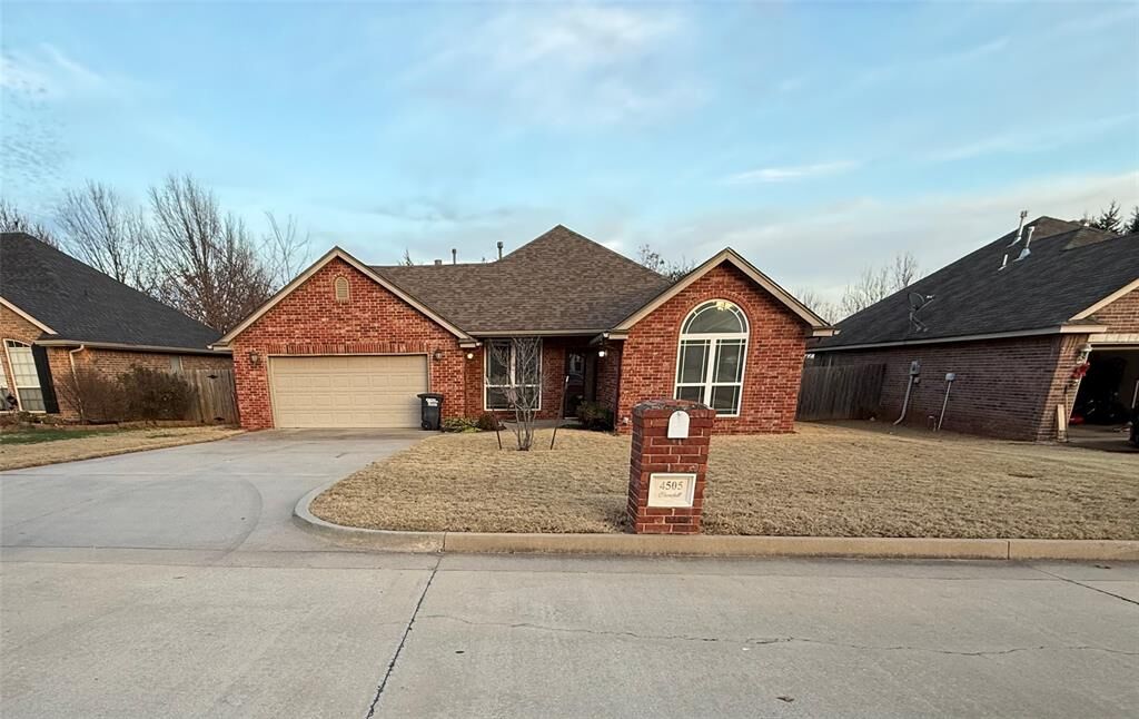 Property Photo:  4505 Churchill  OK 74804 