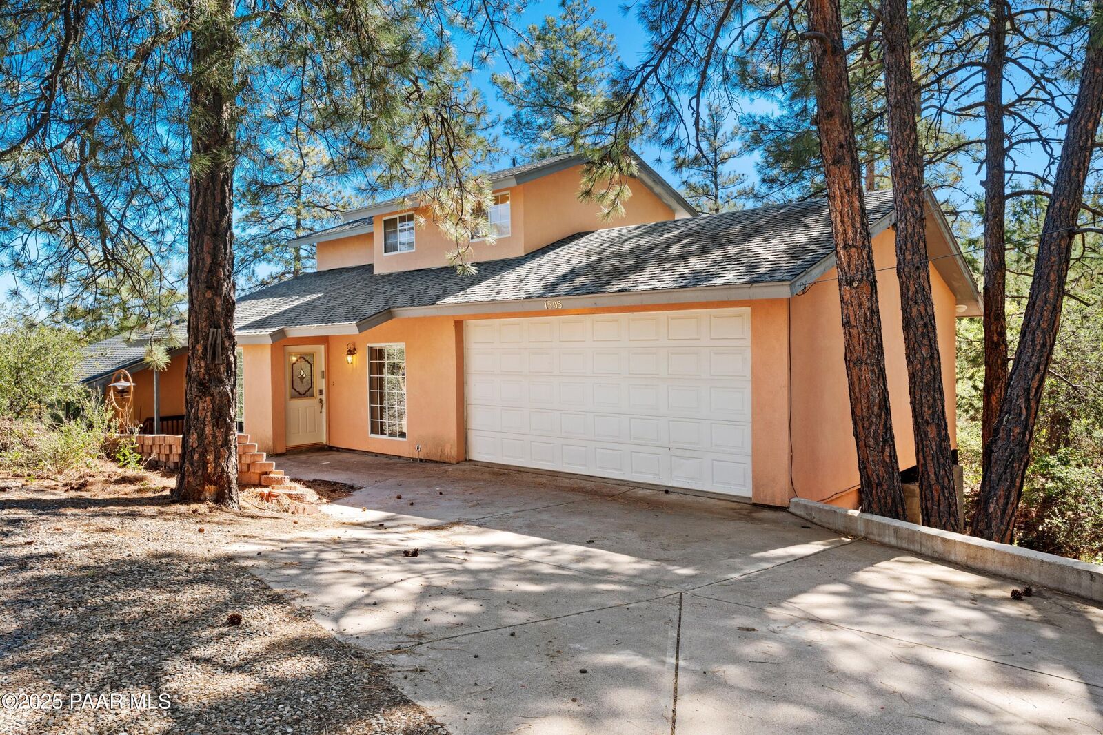 Property Photo:  1505 N Pine Lane  AZ 86305 