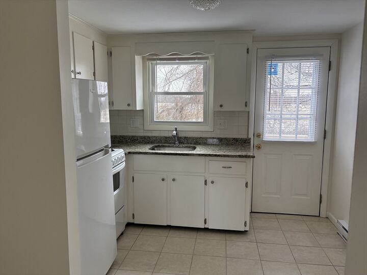 Property Photo:  681 State Rd 14  MA 02360 