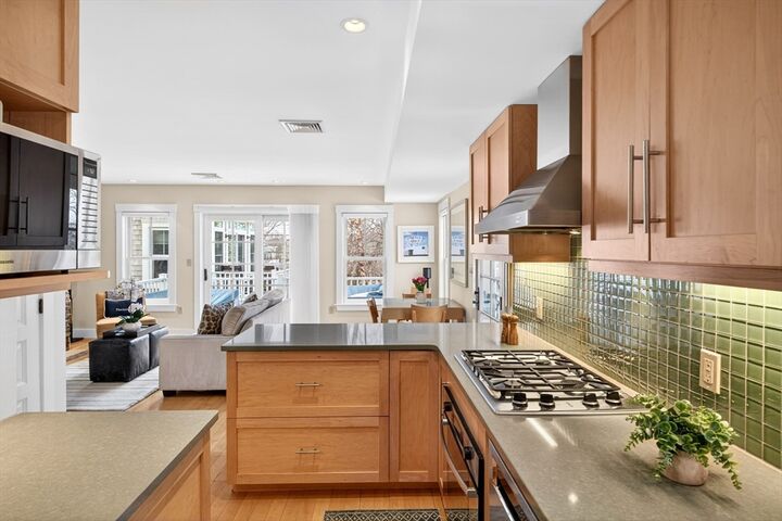 Property Photo:  175 Bradford Street Extension Unit 102  MA 02657 