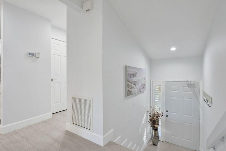 Property Photo: 4 Lexington Lane E G FL 33418