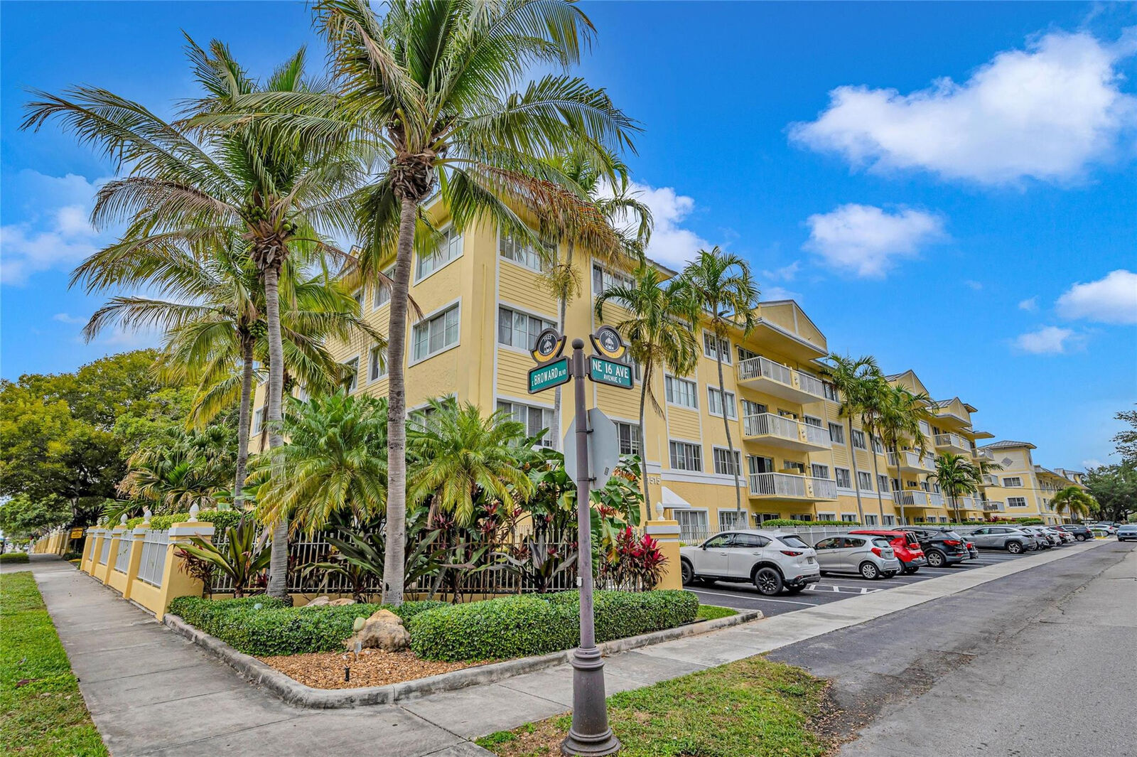 Property Photo:  1515 E Broward Boulevard 325  FL 33301 