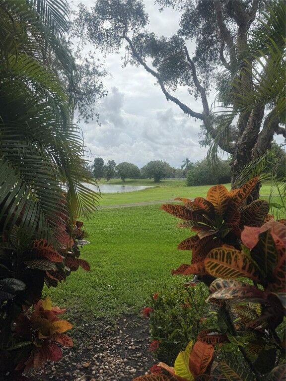 Property Photo:  301 SW 158th Terrace 104  FL 33027 