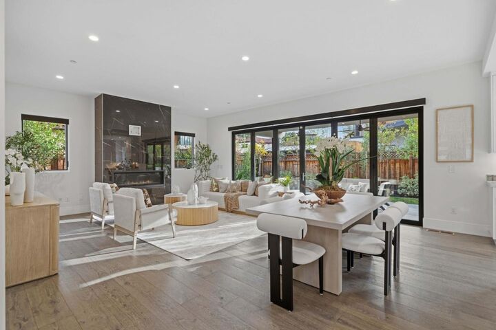 Property Photo: 575 Maybell Avenue CA 94306