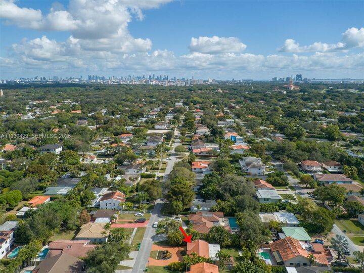 Property Photo:  6120 SW 27th St  FL 33155 