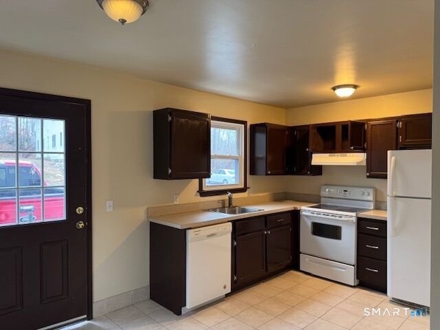 Property Photo: 472 Cow Hill Road CT 06355