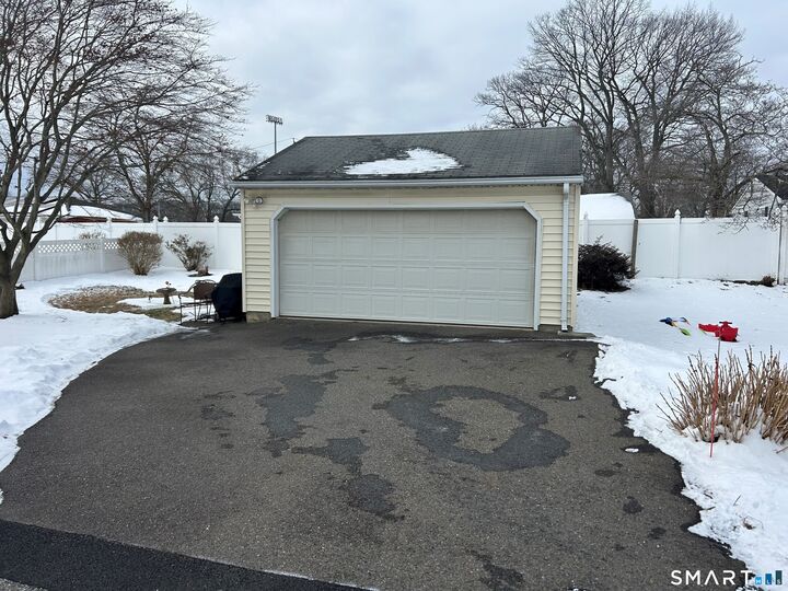 Property Photo:  75 Osborne Street  CT 06614 