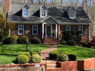 Property Photo: 145 S Quail Circle NC 28697