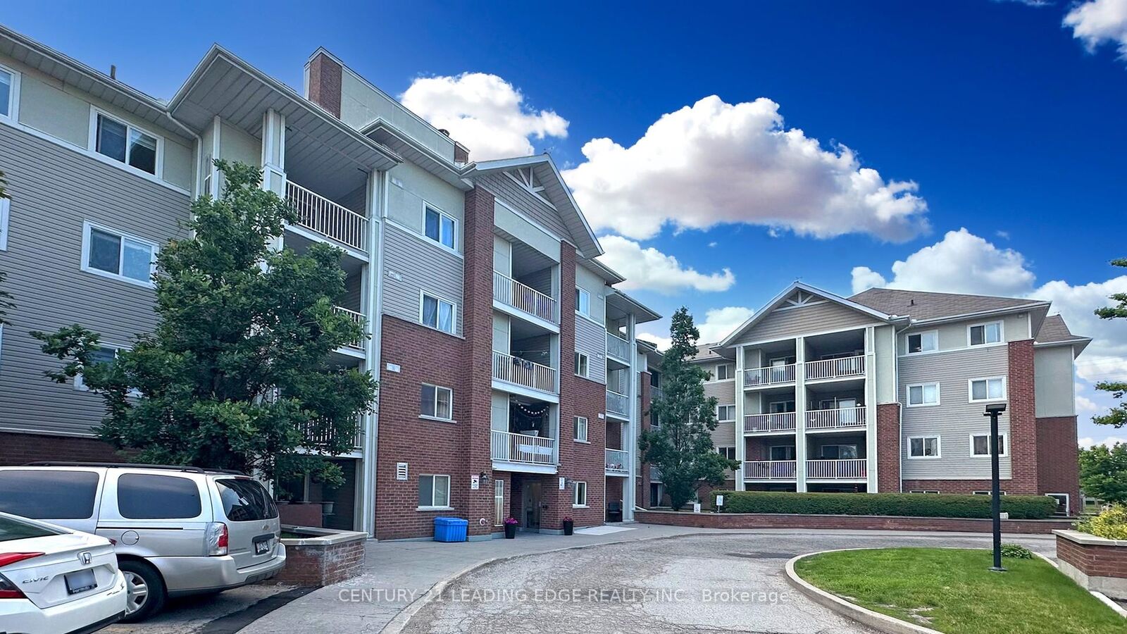 Property Photo:  5235 Finch Avenue E 123  ON M1S 5X3 